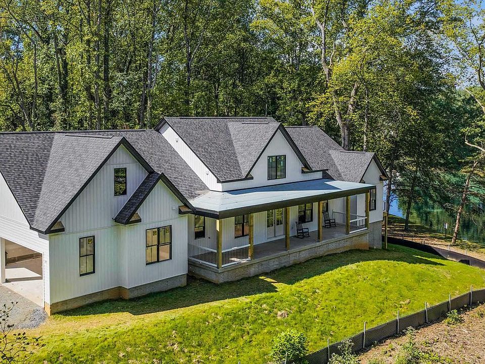 1st image of 8186 Meetze Rd