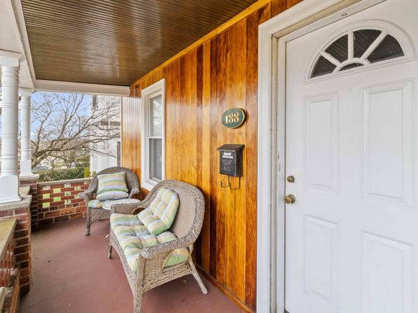 Hamilton Ave, Greenwich, CT