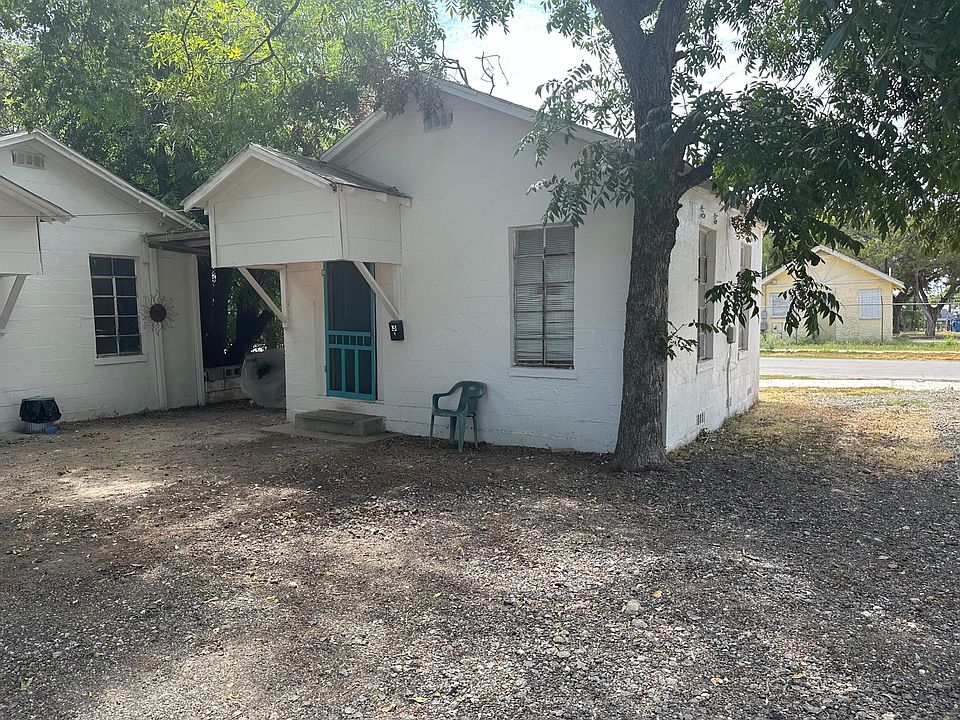 1st image of 4214 S Presa St #3