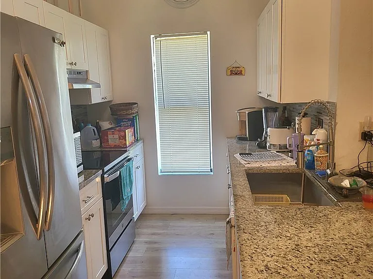 1433 SW 51st Ln #98 — Photo 6