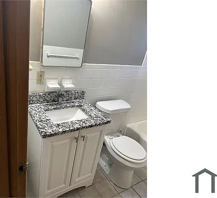 2 bed, $1,275 — Photo 4