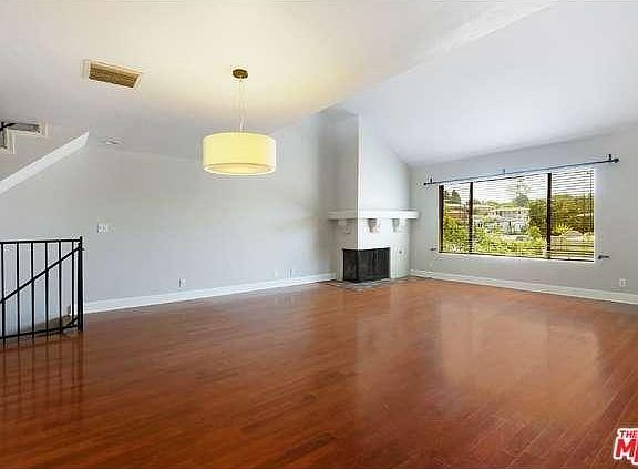 3rd image of 1914 11th St APT 2