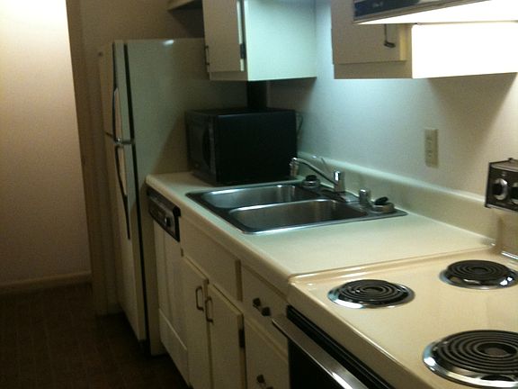 4th image of 3555 Us Route 60 E APT 313