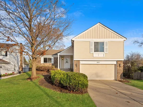 303 Almond Ct, Vernon Hills, IL 60061