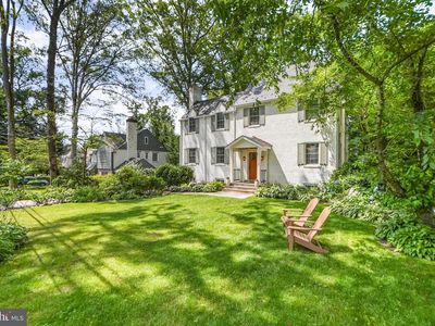 5625 Lambeth Rd, Bethesda, MD, 20814