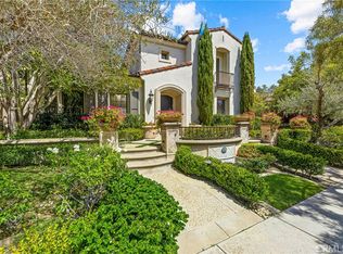 28 Blue Smt, Irvine, CA 92603