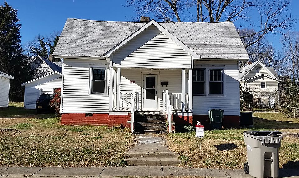 1st image of 309 S Hill St