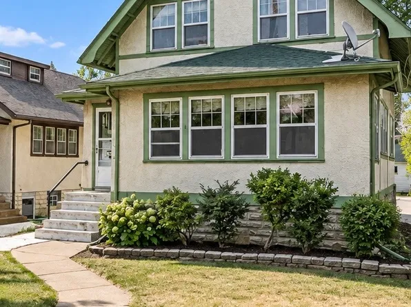 942 17th Ave SE, Minneapolis, MN 55414