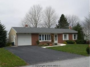 29 Washington Rd, New Freedom, PA 17349
