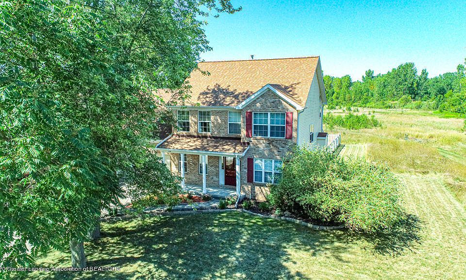 1st image of 887 Eaton Dr
