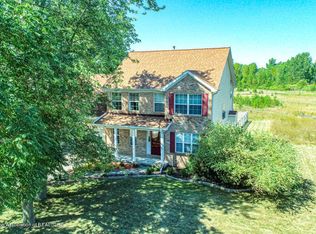 887 Eaton Dr, Mason, MI 48854