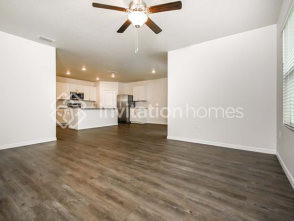 5th image of 7784 Harbor Moor Dr