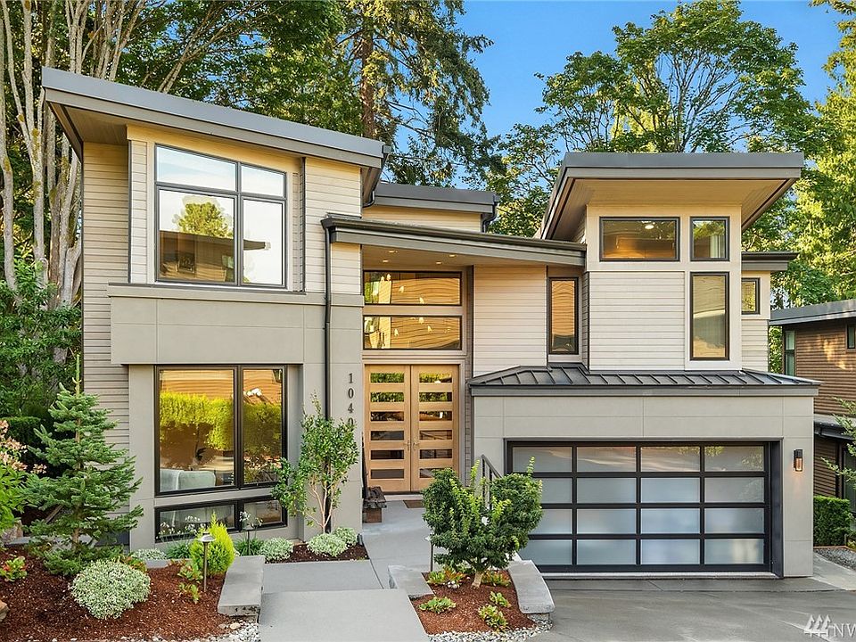 1st image of 10409 NE 43rd St