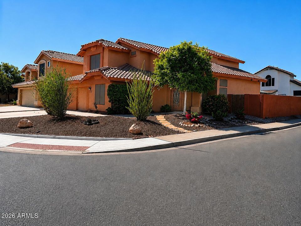 1st image of 3713 E ISABELLA Avenue