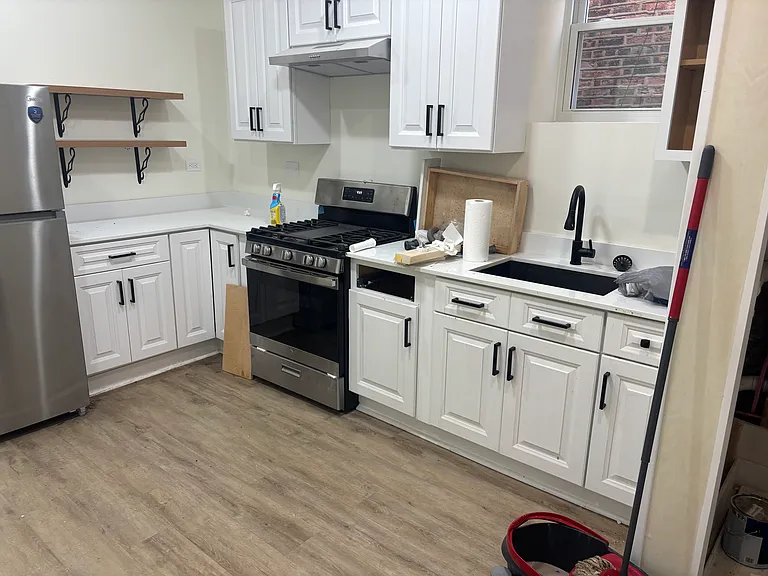 5704 S May St #1 — Photo 14