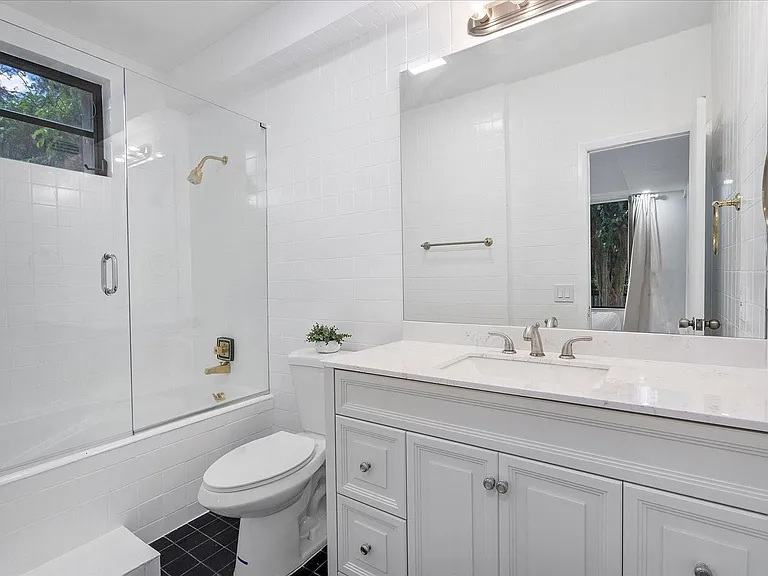 1240 SW 14th Ave — Photo 23