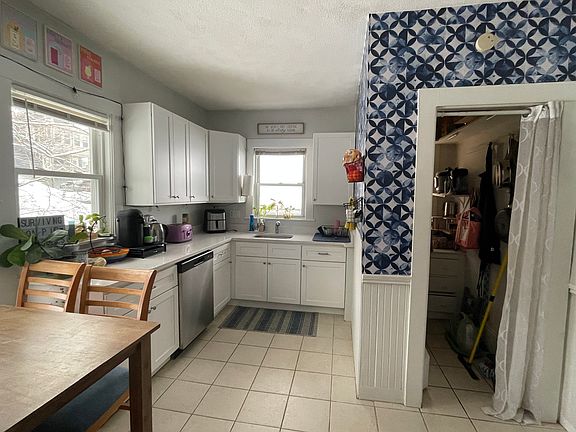 5th image of 15 Langley Rd #02