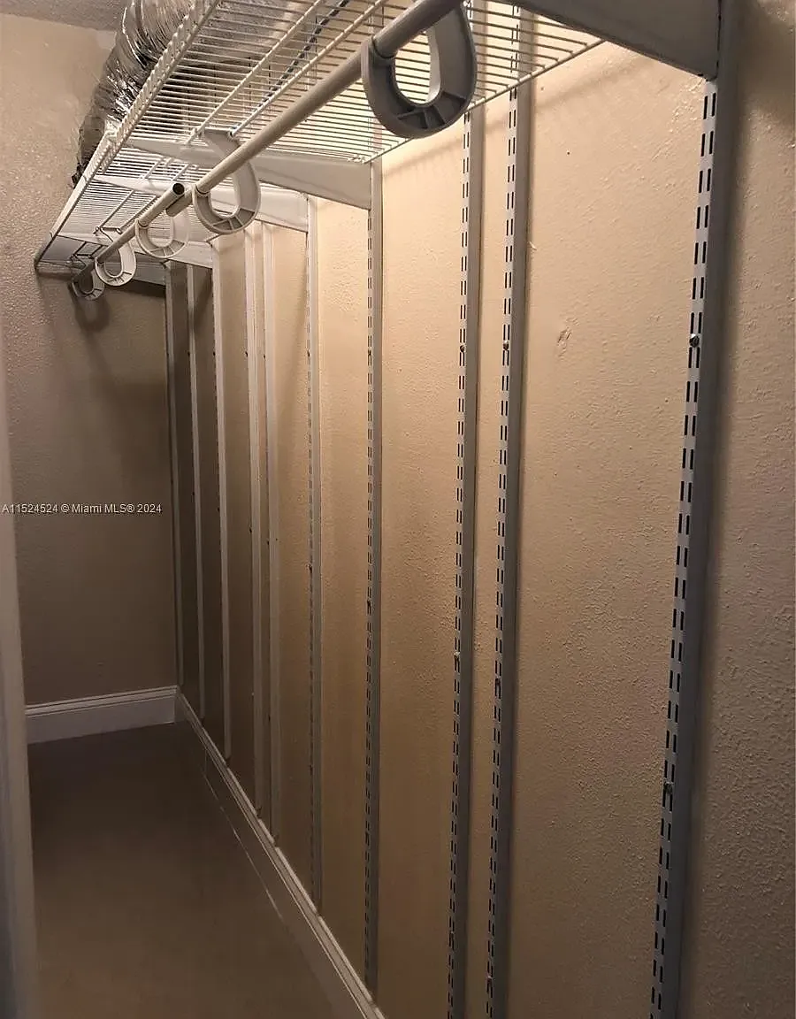 1 bed, 660 sqft, $1,560 — Photo 4