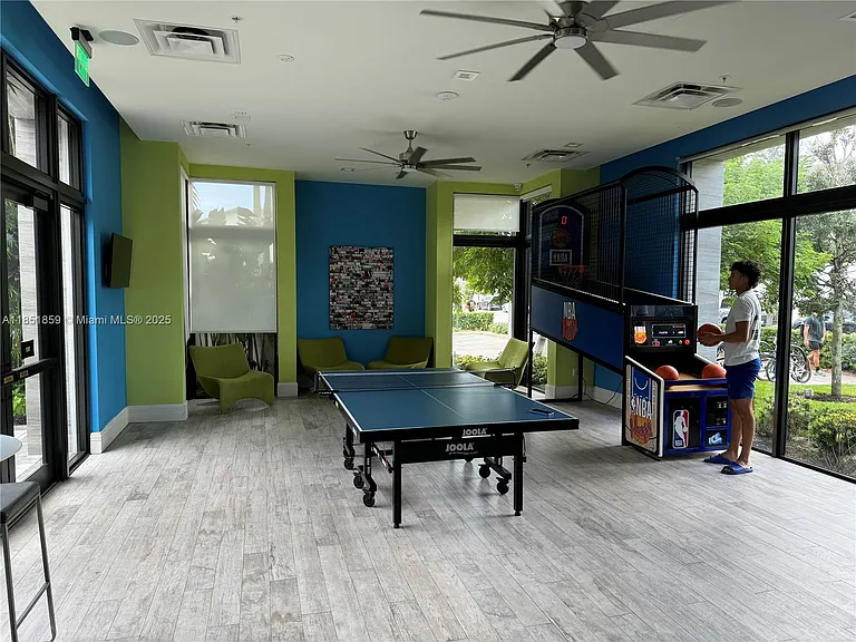 8283 NW 47th Ln #8283 — Photo 9