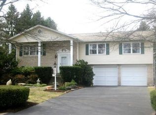 1120 Oak St, Carlisle, PA