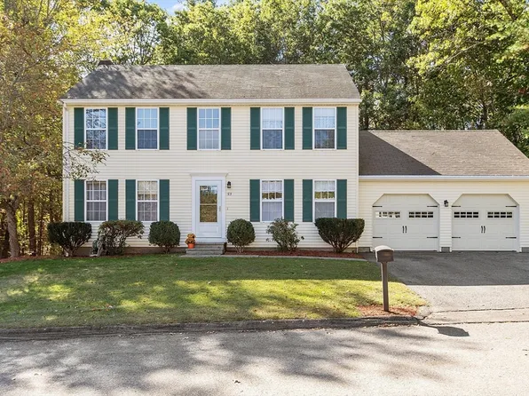 53 Bridlecross Rd, Leominster, MA 01453