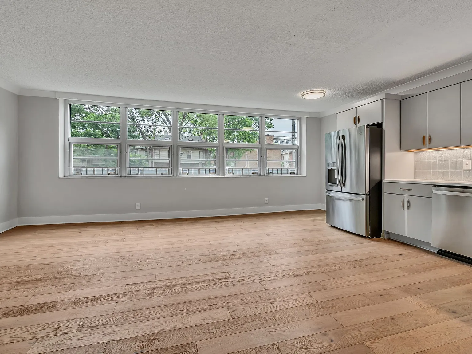 1 bed, 800 sqft, $1,650 — Photo 4