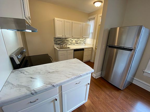 2nd image of 476-486 Chilcote Ave #482