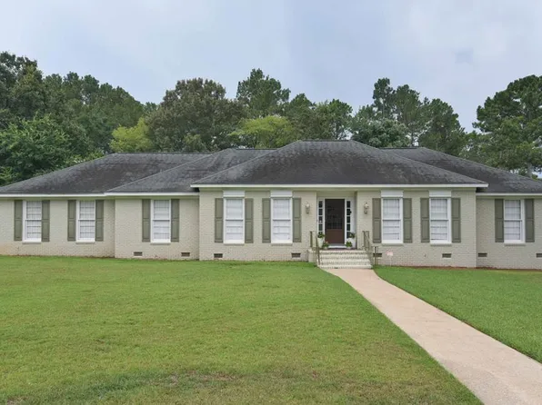 2208 Westmorland Dr, Albany, GA 31721