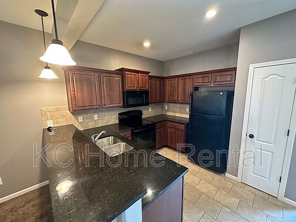 2nd image of 12742 New Jersey Ct