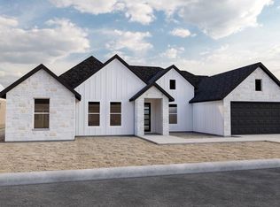 307 Winston Dr, Fredericksburg, TX 78624