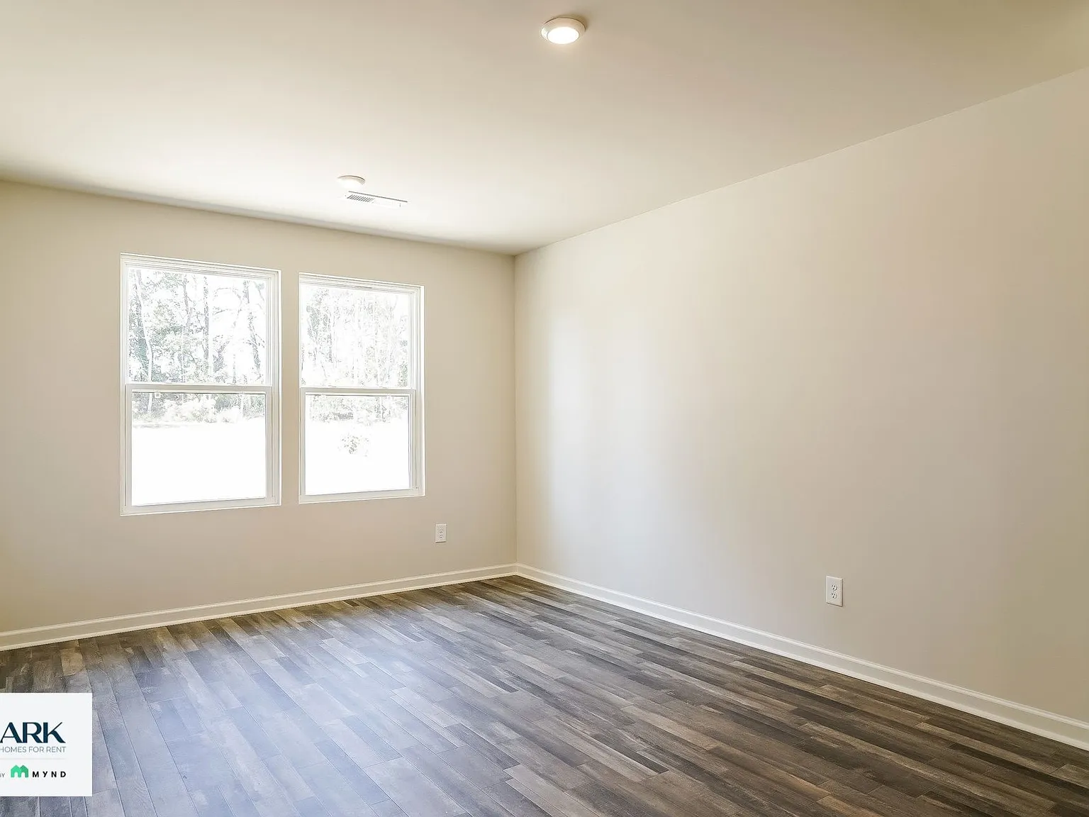 4 bed, 2.0 bath, 1776 sqft, $1,930 — Photo 4