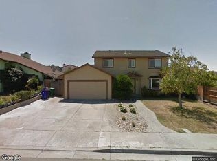 2142 Redwood Rd, Hercules, CA 94547