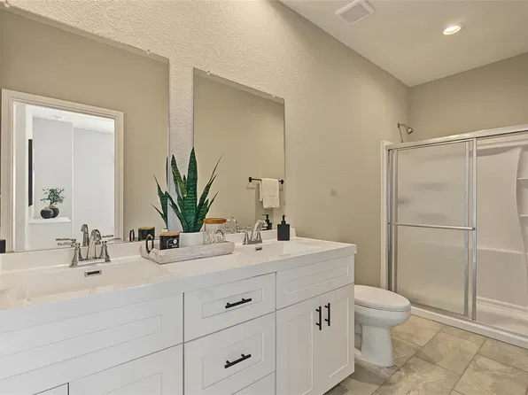 14010 Longstreet Rd W, Willis, TX