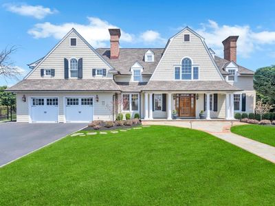 7 Landing Lane, West Islip, NY, 11795