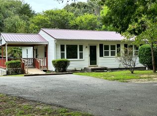 1939 Cumberland Rd, Farmville, VA 23901