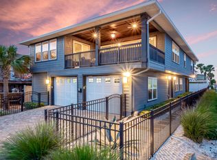 100 Hopkins St, Neptune Beach, FL 32266