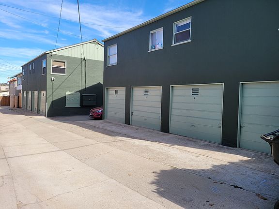 2nd image of 3710 Ingraham St #3710