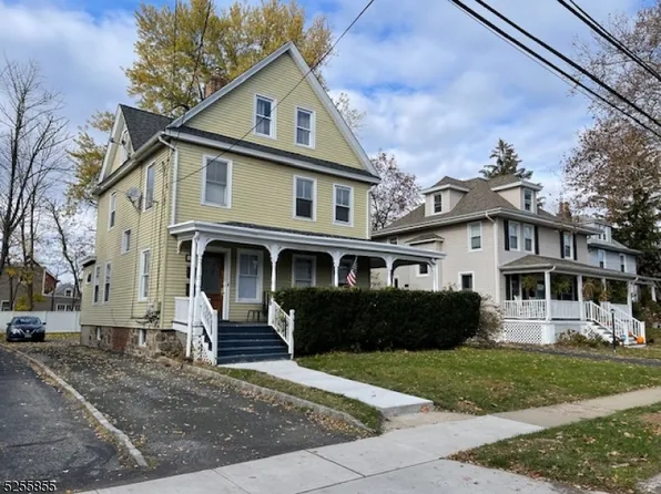 26 Hillside Ave, Chatham Boro, NJ 07928