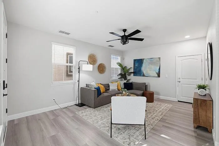 3017 Village Park Dr — Photo 14