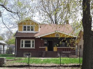 14 Lincoln Pl, Decatur, IL 62522