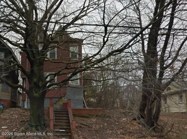 44 Taft Ave, Staten Island, NY 10301