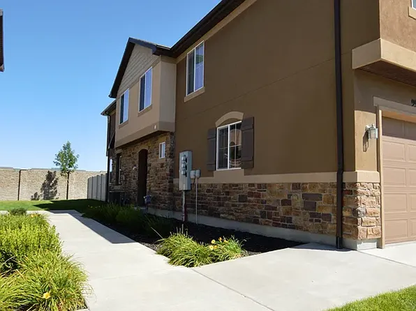 998 W Allington Dr N, North Salt Lake, UT 84054