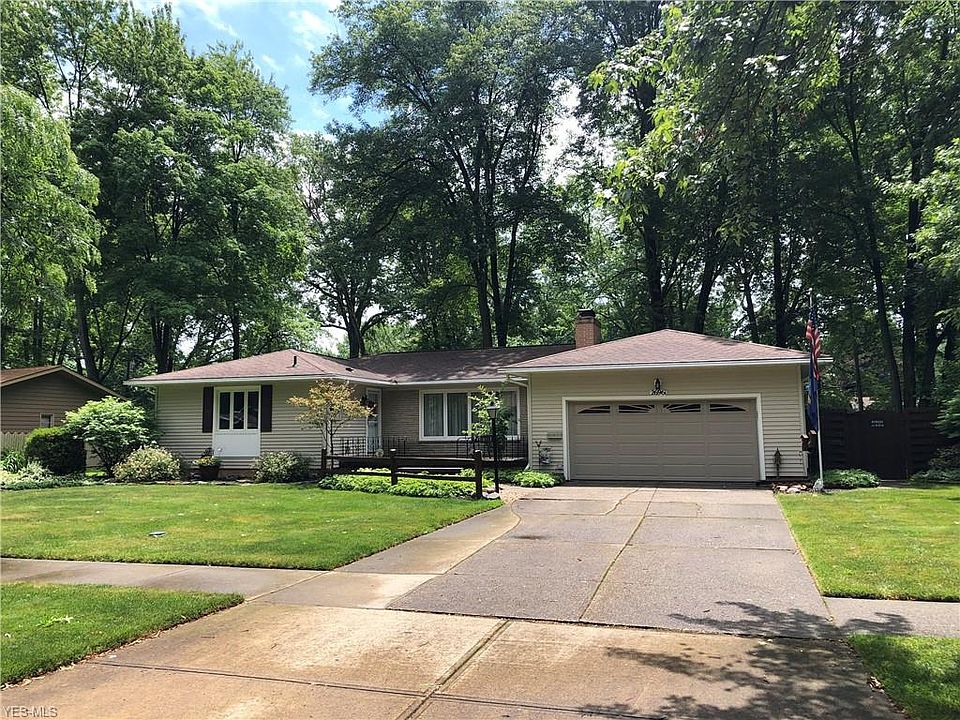 1st image of 26961 Elizabeth Ln