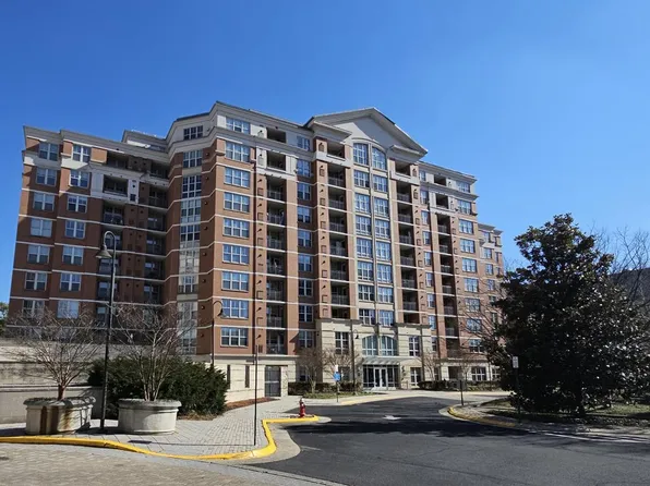 11760 Sunrise Valley Dr APT 912, Reston, VA 20191