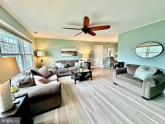 3rd image of 33 Underwood Rd