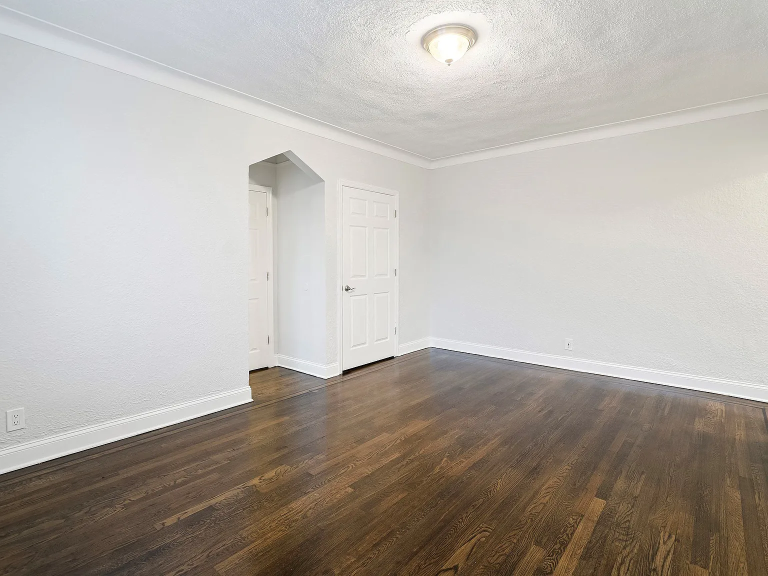 101 Terrace Avenue Apartments — Photo 3