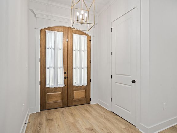 5th image of 3 Woodlands Dr