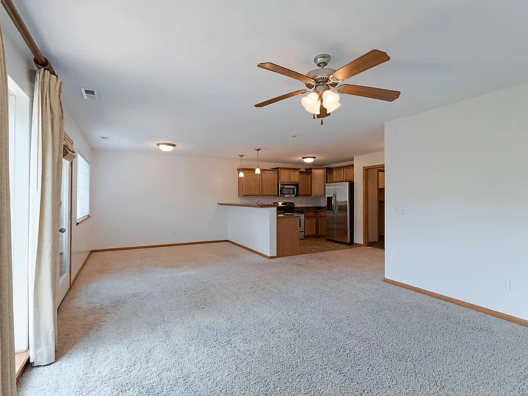 730 Norwood Dr — Photo 12