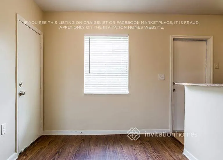 335 NW 190th St — Photo 9