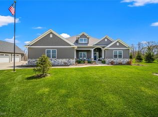 14161 Rock Creek Rd, Chardon, OH 44024